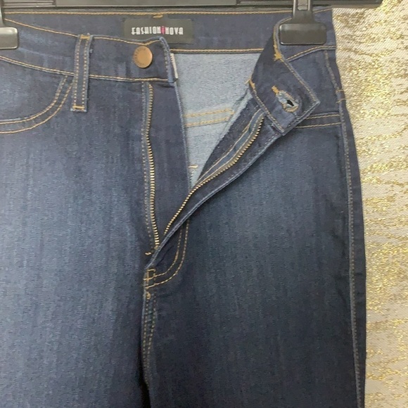 FASHION Nova Dark Wash Power Moves High-Rise Skinny Jeans Size 3 -W 25 - Picture 6 of 15